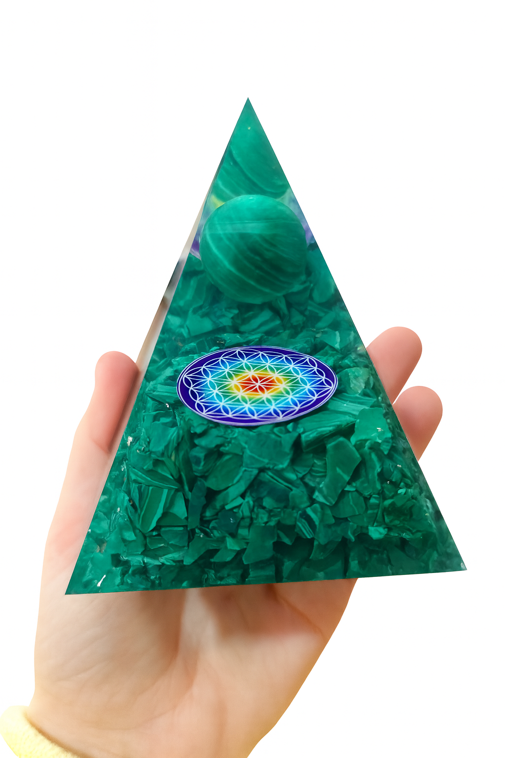 Pirámide de orgonita y simbolo de vida Orgonita Malaquita 7x7 – Sanación y Transformación Energética - Imagen 1