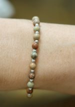 Pulsera de Jaspe Marino con Abalorios en Baño de Plata - Imagen 2