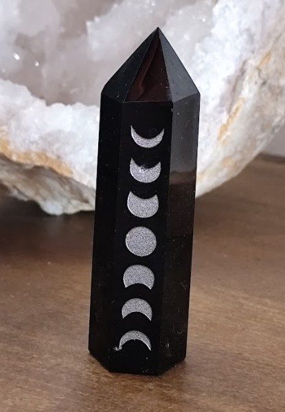Punta de Obsidiana Negra con Lunas Plateadas – Mineral Natural de 9 cm