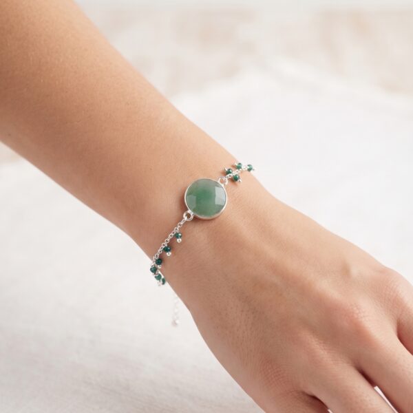 Pulsera  de Esmeralda con Baño de Plata