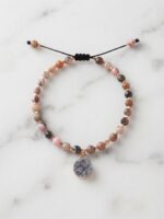 Pulsera de Rodonita Facetada con Dije de Drusa y Baño de Oro de 18k