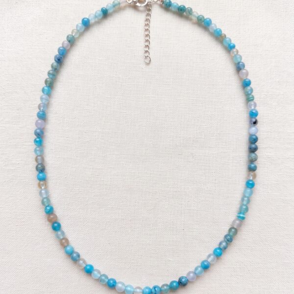 Collar / Gargantilla de Ágata Azul Natural con Cierre de Acero
